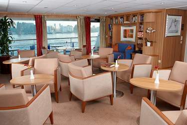 Viking Prestige Lounge.jpg